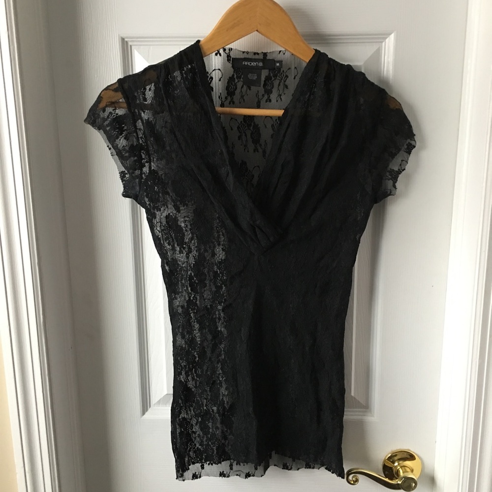 Arden B Lace top
